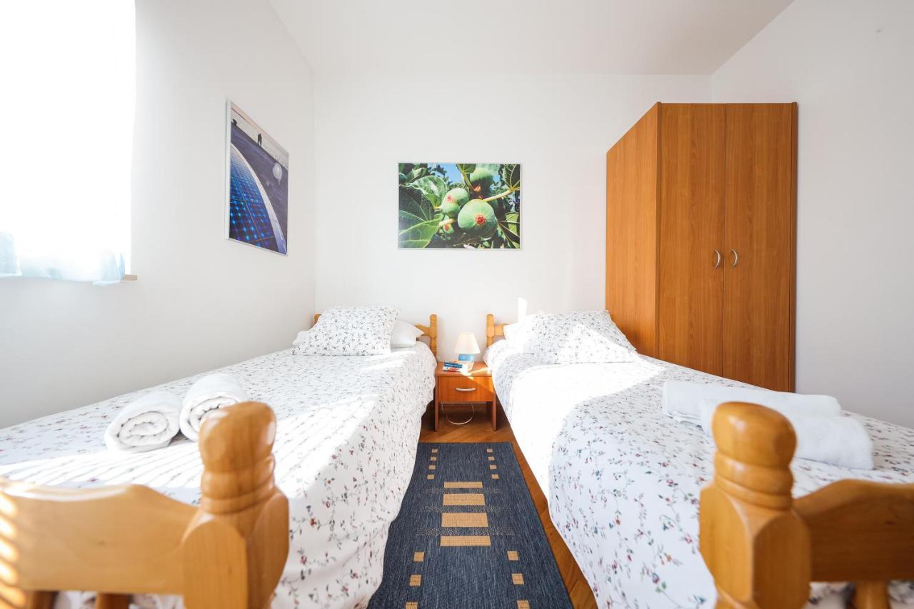 Luton Apartment Zadar Kozino Heating Pool & Jacuzzi Экстерьер фото